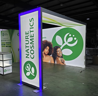 Stand d'exposition modulaire 20x30 pieds avec cadre en aluminium, écran rétroéclairé SEG DMX, stand d'îlot pour Gen Con, SEMA, CES, Comic Con
