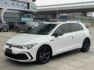 Volkswagen <span class=keywords><strong>Golf</strong></span> d'<span class=keywords><strong>occasion</strong></span> 2021 280TSI DSG R-Line 5 portes, berline, essence, pour l'exportation - Product Image 1