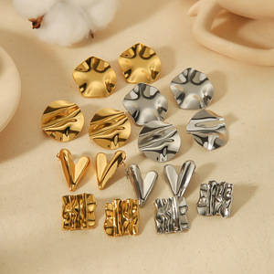 Pendientes con textura plisada geométrica, chapados en oro de 18 quilates, acero inoxidable, diseño irregular en 3D para mujer, joyería de moda. - Product Image 2
