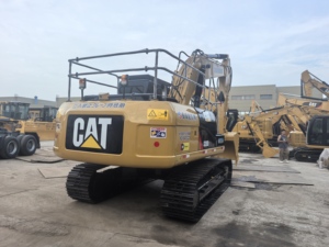 Excavadora de cadenas CAT 323D2L usada, excavadora Caterpillar 323D2L de segunda mano en venta - Product Image 3