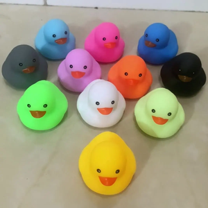 Khuyến mại nhỏ màu vàng các loại cao su PVC vịt số lượng lớn nổi tắm đồ chơi cho trẻ sơ sinh Squeaky chức năng phòng tắm kỳ nghỉ Quà Tặng - Product Image 3