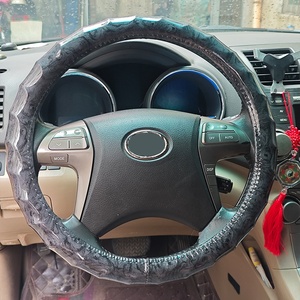 Funda de Cuero de Lujo para <span class=keywords><strong>Volante</strong></span> de Coche, Universal, Antideslizante y Transpirable - Product Image 2