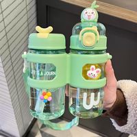 Bouteilles d'eau en plastique réutilisables de l'école avec paille pour filles mignonnes de dessin animé