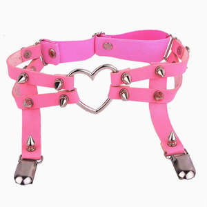 Ceinture porte-jarretelles double en alliage d'aluminium style Harajuku Punk pour femme, avec design en forme de cœur, broderie à la main et boucle de jambe à rivets cloutés - Product Image 3