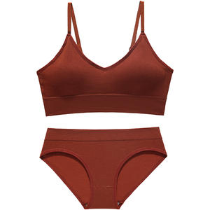 Conjunto de ropa interior deportiva transpirable sin costuras para mujer, Sujetador deportivo con correa ajustable y Top corto con <span class=keywords><strong>bragas</strong></span> de Bikini con cuello en V para fútbol - Product Image 5