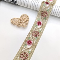 Accessoires en dentelle brodée à la main, écologiques, à motifs floraux ethniques, en organza, avec fil doré et paillettes, solubles dans l'eau