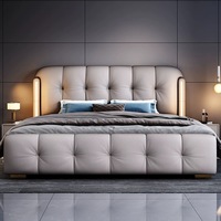 Lit double moderne de luxe 2026 avec cadre en bois, têtes de lit rembourrées, éclairage intégré et rangement en cuir – Collection de meubles de chambre à coucher