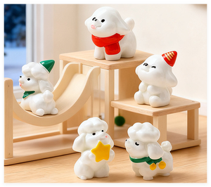Perlengkapan Seni dan Kerajinan Resin Kartun Cina 3D Anjing Putih Lucu Miniatur Figurin Taman Peri Hewan Barang Grosir Partai Besar - Product Image 1