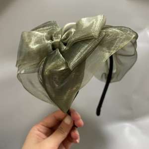 HZO-25029 elegante Tulle ampia parrucca alla moda fascia per capelli natale fascia per capelli da donna turbante da allenamento con fiocco fasce per la testa in Organza - Product Image 3