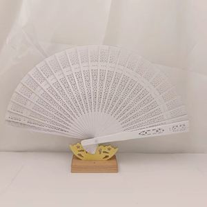 Ventilador de mano de fábrica, abanicos de mano de madera grabados personalizados, abanico de mano de boda plegable, mango de madera - Product Image 4