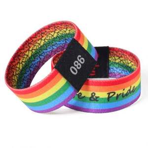 Pulsera Elástica Personalizada con Código QR y NFC, Tejida con Diseño de Arcoíris, para Festivales de Música Electrónica y Conciertos - Product Image 4