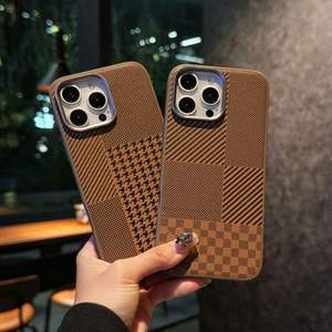 Funda de Teléfono Móvil de Fibra de Carbono de Fábrica, Cuero PU Premium, Resistente a Impactos, Flexible, Compatible con iPhone 12 13 15 Pro 16 Plus - Product Image 2