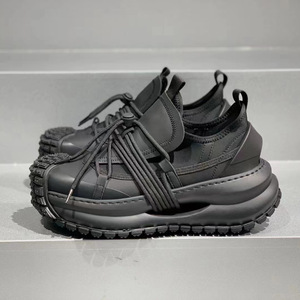 Chaussures de style designer, chaussures de skate décontractées pour hommes pour l'automne, respirantes, en mesh souple, semelle intermédiaire en EVA, chaussures de marche tendance et à la mode. - Product Image 2