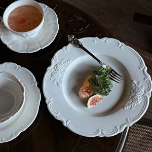 European Style Embossed Lace Design <b>White</b> Ceramic <b>Dinner</b> Plates <b>Set</b> Floral Shape <b>White</b> Charger Plate <b>Set</b> for Wedding Event - Product Image 4