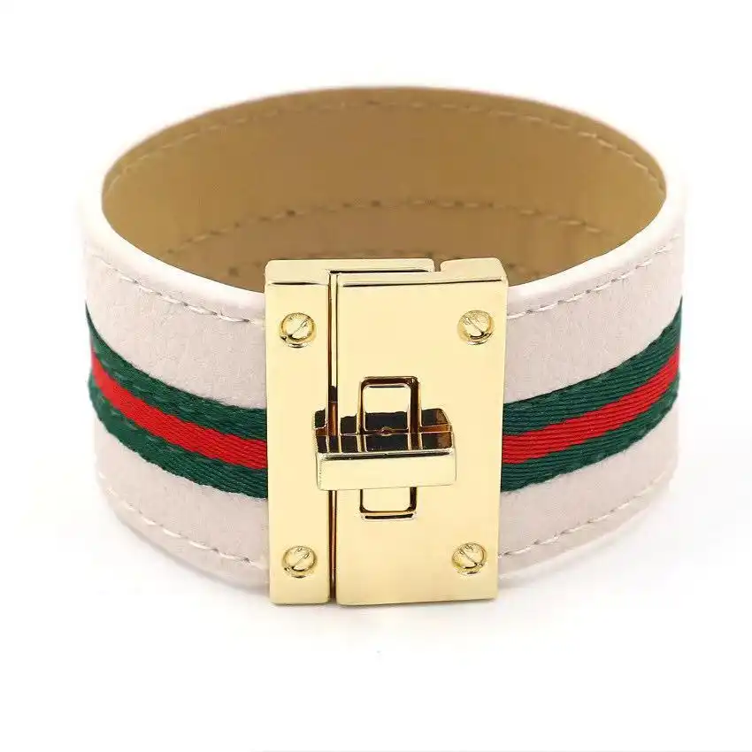 2021 gioielli moda braccialetto nuovo cuoio dell'unità di elaborazione largo braccialetto lega fibbia braccialetti per le donne