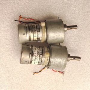 มอเตอร์เกียร์ SAYAMA รุ่น RB-35PM-OEK19 DC 24V แบบติดตั้งบนขา แกนแบบ D-Cut ผลิตในญี่ปุ่น - Product Image 2