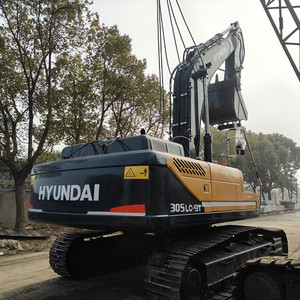 ราคาต่ำกว่าสำหรับรถขุดไฮดรอลิก Hyundai 305LC-9T/S 220lc 225lc มือสอง รุ่นปี 2024 น้ำหนัก 30.5 ตัน เครื่องยนต์สภาพดี - Product Image 2