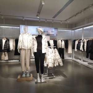 Thời Trang Nam Giới Của Mặc Cửa Hàng Nội Thất Showroom Thợ May Trang Trí Bố Trí Quần Áo Nam Giới Cửa Hàng Hiển Thị Lịch Thi Đấu Trung Quốc Nhà Sản Xuất - Product Image 2