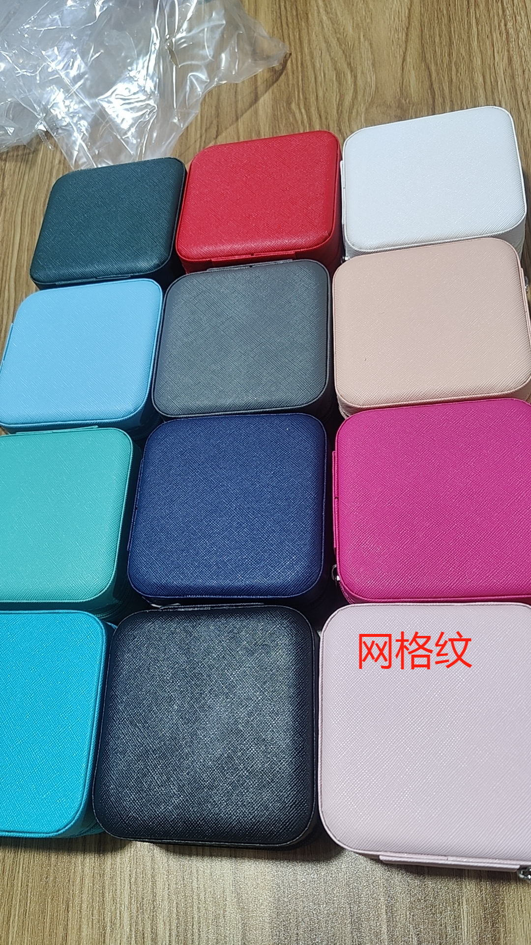 12สีในสต็อก