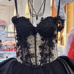 Dy20259-3 Robes de Quinceañera Princesse Noires Élégantes avec Appliques Pailletées, Robe de Bal en Tulle Dos Nu, Traîne Chapelle, pour 15 et 16 ans - Product Image 2