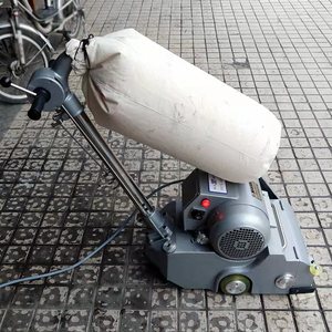 <span class=keywords><strong>Ponceuse</strong></span> à bande industrielle pour sols en bois, moteur 2,2-4 kW, 220 V/380 V, pour polissage et ponçage <span class=keywords><strong>multi</strong></span>-surfaces des terrains de basketball, avec aspiration des poussières - Product Image 5