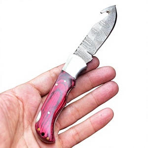 Couteau pliant artisanal à lame Guthook en acier Damas - Manche en bois Pakka rouge de 7 pouces, pointe clip, étui en cuir, logo personnalisé OEM/ODM - Product Image 4