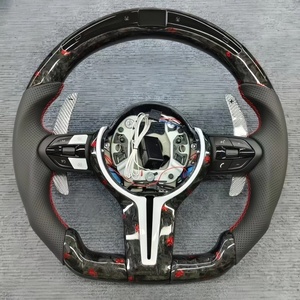 Volant LED M Performance avec garniture en carbone sec pour BMW F10 M5 F20 F30 M3 F80 M4 F82 M2 F87 F90 F11 F13 E90 E92 - Product Image 1