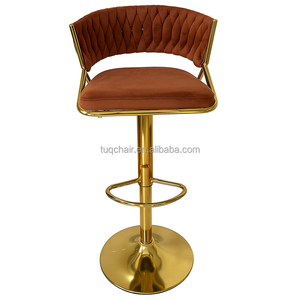 <span class=keywords><strong>Tabouret</strong></span> <span class=keywords><strong>de</strong></span> <span class=keywords><strong>bar</strong></span> TUQ tendance <span class=keywords><strong>de</strong></span> nuit, <span class=keywords><strong>noir</strong></span> <span class=keywords><strong>et</strong></span> <span class=keywords><strong>or</strong></span>, pour <span class=keywords><strong>bar</strong></span> à cocktails, design en arc, tabourets <span class=keywords><strong>de</strong></span> <span class=keywords><strong>bar</strong></span> <span class=keywords><strong>de</strong></span> luxe pour salon <span class=keywords><strong>de</strong></span> nuit - Product Image 3