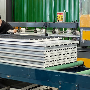 Panneau sandwich en PU de qualité supérieure, isolation haute performance, panneau mural pour chambre froide de stockage de boissons - Product Image 5