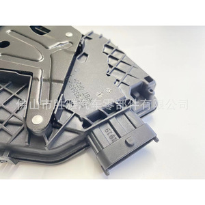 Aplicable a los actuadores de cierre centralizado de Land Rover (alta gama): Delantero izquierdo LR078728, Delantero derecho LR078705, C2P26030 - Product Image 3