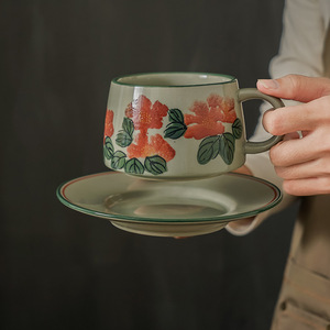 Juego de Taza y Platillo de Cerámica Rústica con Diseño Floral Vintage para el Té de la Tarde - Product Image 4