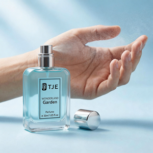 Profumo TJE Wonderland Garden 30ml - Fragranza Floreale Legnosa Fresca di Lunga Durata, Eau De Parfum per Uso Quotidiano, Regalo di Lusso per Lei - Product Image 2