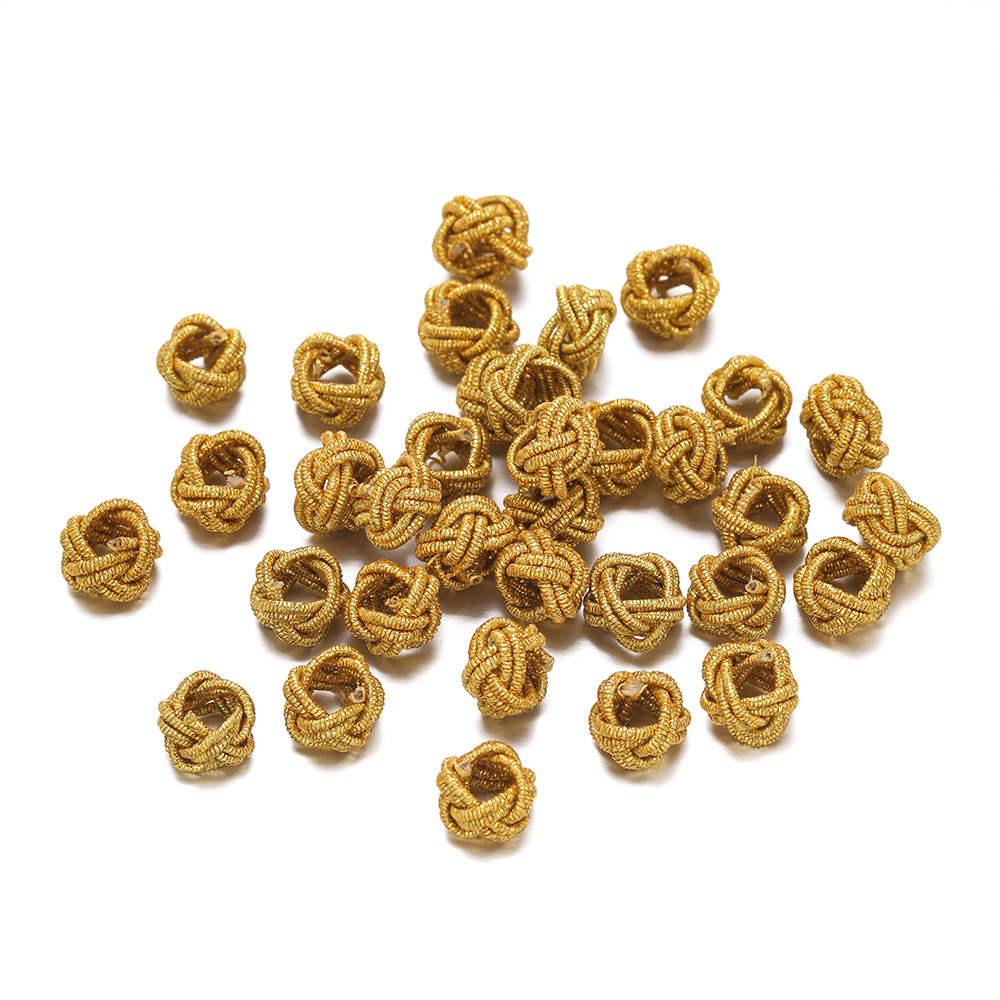 Gold thread pineapple knot