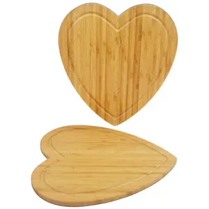 platos de madera de bambu Heart Shape Bamboo Cutting Board Charcuterie Board Chopping Board With Juice Groove