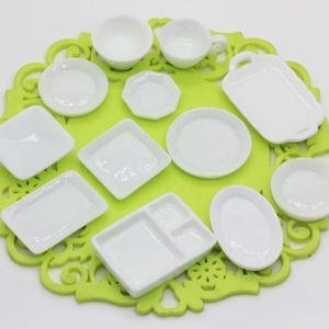 Jouets de cuisine pour maison de poupée, plateaux, assiettes, mini-aliments, vaisselle blanche, accessoires miniatures pour maison de poupée - Product Image 1