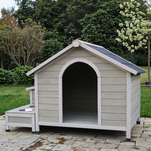 Caseta de madera resistente a la intemperie para perros, casa de madera para exteriores con área de alimentación - Product Image 3