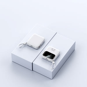 Nouvelle batterie externe portable la <span class=keywords><strong>plus</strong></span> petite de 10 000 mAh avec câbles intégrés, charge rapide, batterie externe avec écran LED pour iPhone et <span class=keywords><strong>Samsung</strong></span> - Product Image 5