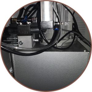 Mesin Pengeriting Sudut Aluminium Tebal 2Mm untuk Pembuatan Jendela Pintu Aluminium - Product Image 6