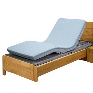 Colchón de fibra de aire 4D con alivio de presión, reposapiés y barandilla de protección para adultos y personas mayores, color azul claro, suavidad media. - Product Image 1