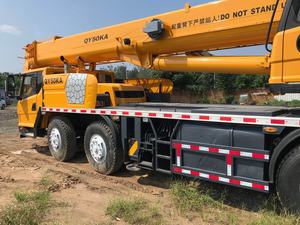 Grúa de camión pesado usada de 50 toneladas, marca XC, en stock para la venta - Product Image 2