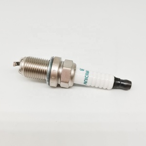 Bujía de iridio para Toyota enta NHP170 Prius NHP10, 90919-01284 FK16BR-AL8, <span class=keywords><strong>precio</strong></span> al por mayor - Product Image 1