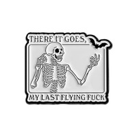 Épinglette en émail personnalisée en forme de squelette, badge métallique personnalisé pour Halloween, idéal pour les fêtes d'horreur, événements, cadeaux promotionnels, costumes et souvenirs