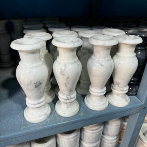 แจกันหินอ่อนสีขาวสไตล์โมเดิร์นแบบสั่งทำ แกะสลักด้วยมือจากหินธรรมชาติ สำหรับตกแต่งภายในบ้าน จากผู้ผลิตที่เชื่อถือได้ แจกันบาสวดา - Product Image 3