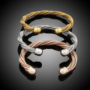 Đơn Giản Thanh Lịch Xoắn Ba <span class=keywords><strong>Tone</strong></span> Bangle Trang Sức Bộ Tuyên Bố Ưa Thích Nigeria Loại Cho Giáng Sinh Bên Ba Mảnh Bangle <span class=keywords><strong>Set</strong></span> - Product Image 2