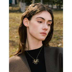 JINYOU 5475 Nuova <span class=keywords><strong>Collana</strong></span> con Ciondolo <span class=keywords><strong>Sole</strong></span> in Metallo, Placcata in <span class=keywords><strong>Oro</strong></span> 18k, in Acciaio Inossidabile per Donna - Product Image 3