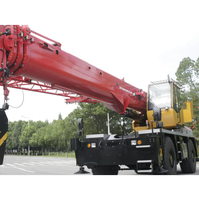 Grue tout-terrain SRC865C, moteur 205 kW Tier 4F, transmission 4x4, portée des étais 7,2 m, équipement de levage pour la construction, bon prix