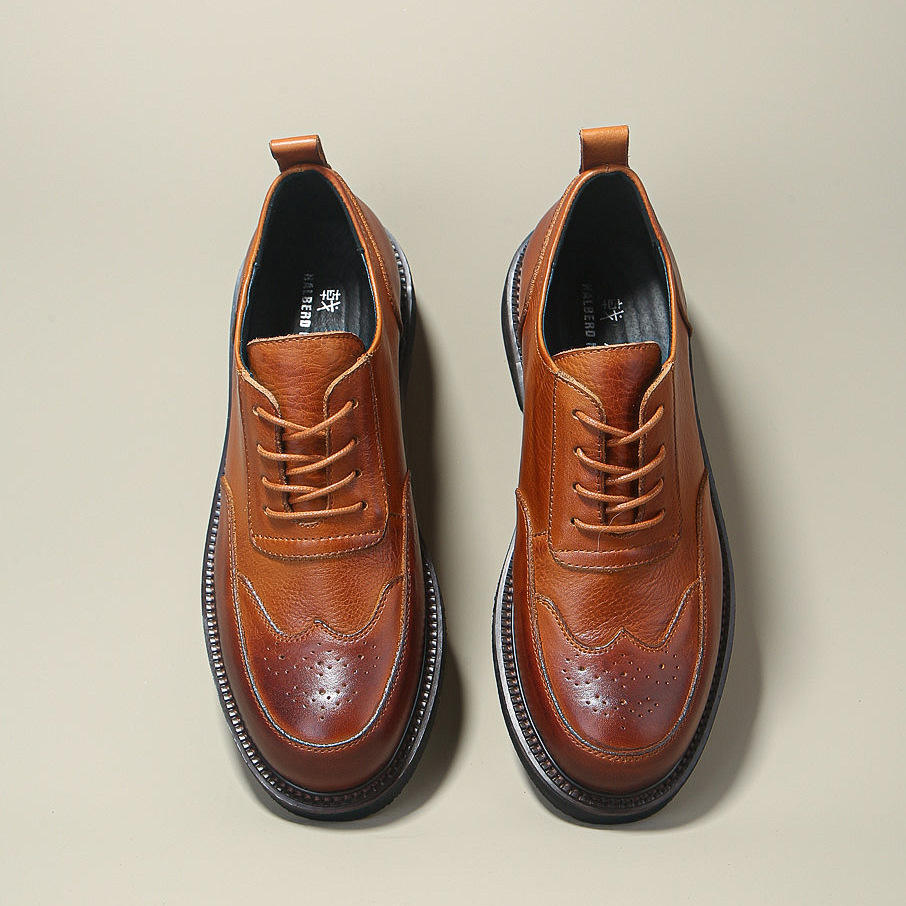 สีน้ำตาล