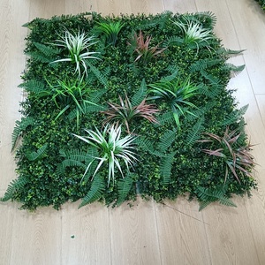 Planta Artificial Colgante de Pared, Material Plástico Duradero, Tacto <span class=keywords><strong>Natural</strong></span> Realista, Decoración Interior y Exterior para Bodas y Habitaciones, <span class=keywords><strong>Estilo</strong></span> Moderno - Product Image 1
