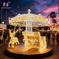 Carrousel de Noël Rotatif Personnalisé avec Traîneau de Rennes, Sculpture Lumineuse en Fer Étanche pour Décoration Extérieure de Parc à Thème ou Place Publique