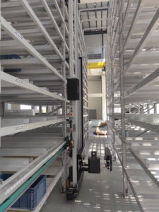 Systèmes automatisés de stockage <span class=keywords><strong>et</strong></span> de récupération (ASRS) MiniLoad certifiés CE, personnalisés pour la logistique des entrepôts de pièces automobiles - Product Image 4